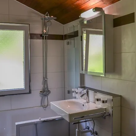 Chalet Ravenstein בקתה פיש